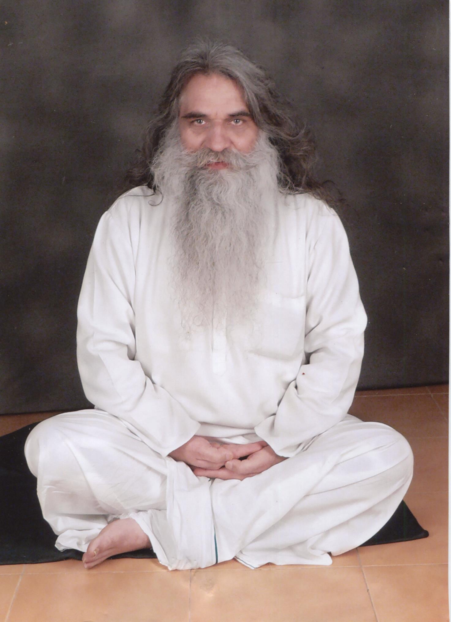 Pandit Shastri Pretre Hindou Hindu Priest France Paris